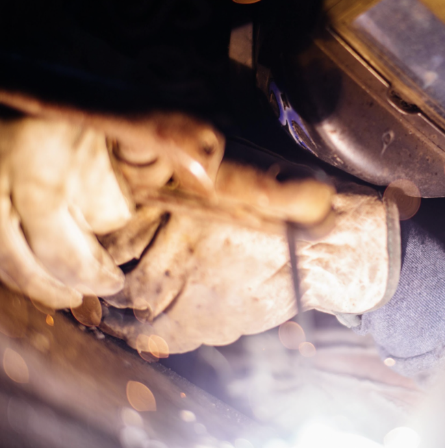 Robotic Welding Vs. Manual Welding: Pros and Cons