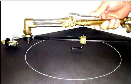 Cutting Torch Chariot Cutting Guide